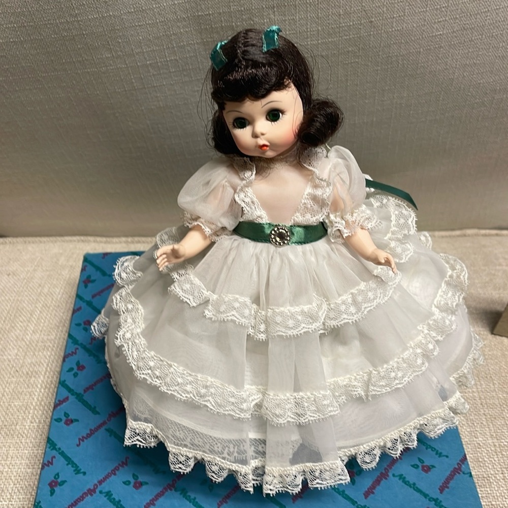Madame Alexander Vintage Scarlett Doll